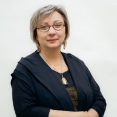 Степанова Елена