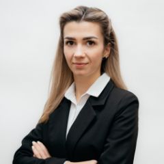 Сухарева Юлия
