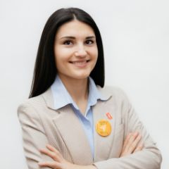 Лебедева Наталья